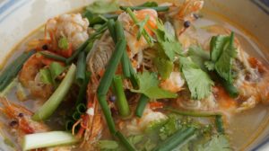 Asian Soups: Thai Tom Yum vs. Tom Kha