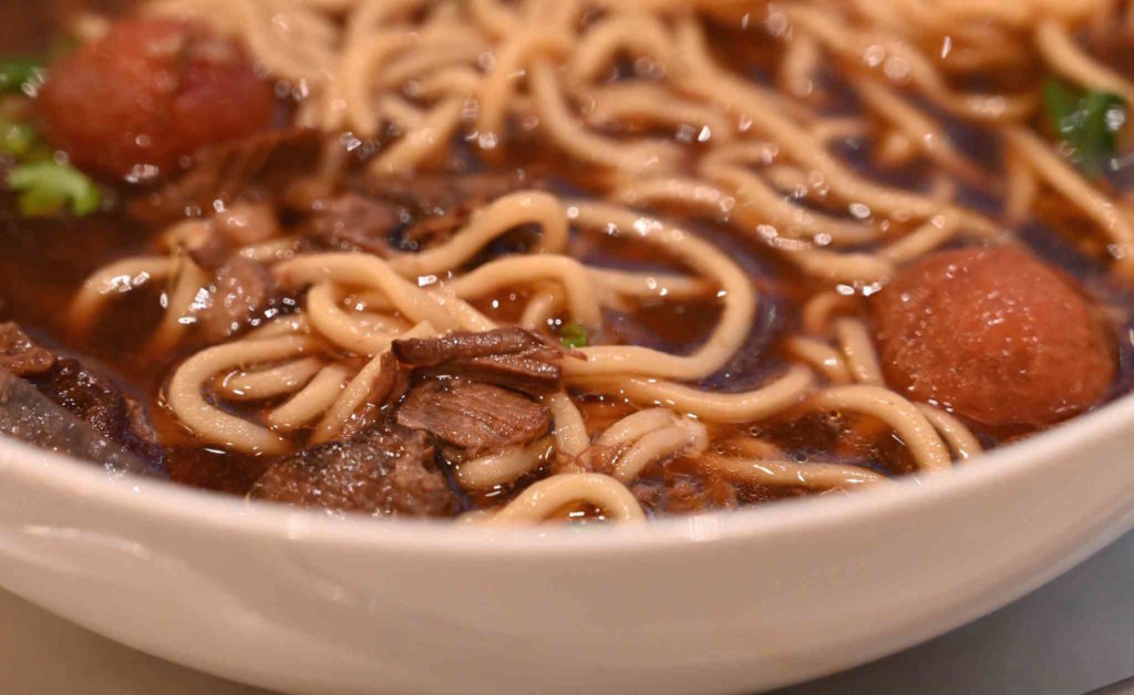 Let’s Learn About Taiwanese Beef Noodle Soup! 